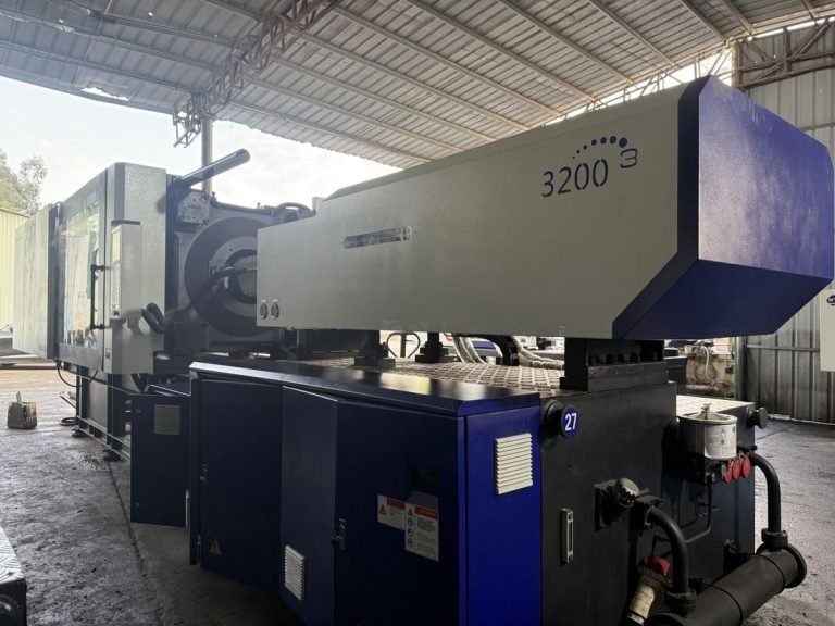 Used Haitian 470-Ton Injection Molding Machine MA4700 · In Stock